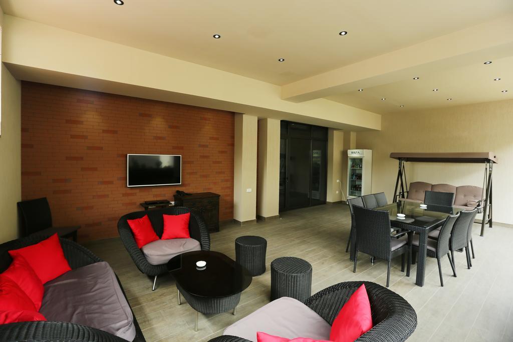 יירבאן Ibiza Hotel&Spa מראה חיצוני תמונה